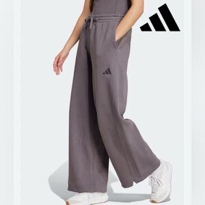 NWT adidas Wide-Leg Sweatpants in Slate Gray